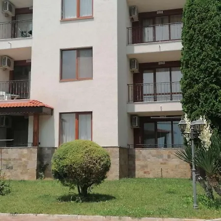 Private In Apolon Appartement Ravda