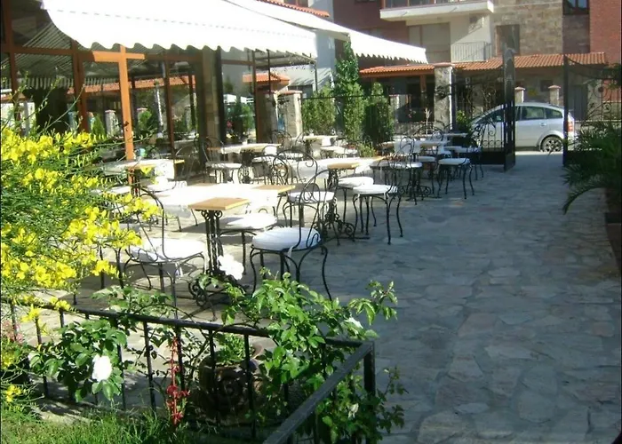 Private In Apolon * Ράβντα