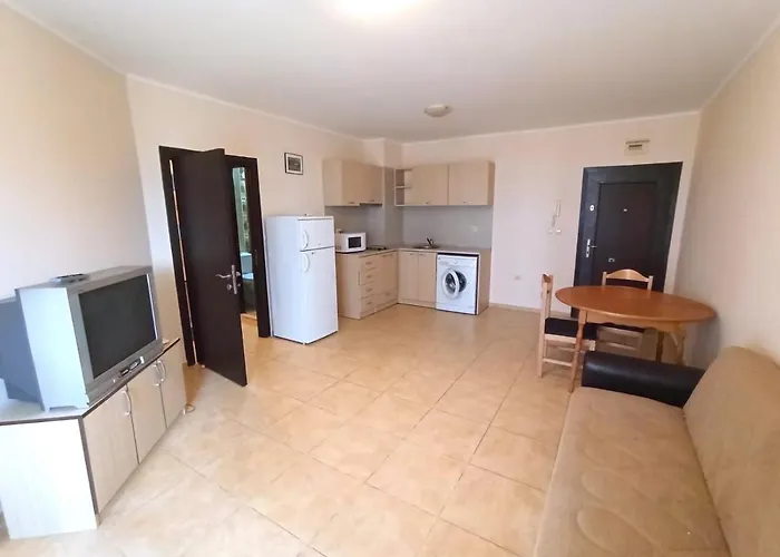 Private In Apolon * Ράβντα