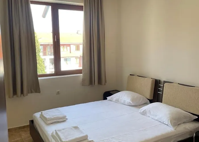 Private In Apolon Ράβντα