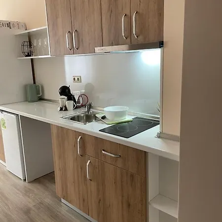 Private In Apolon