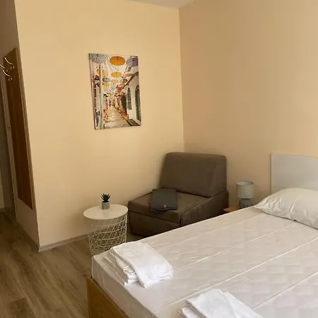 Apartment Private In Apolon *