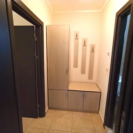 Private In Apolon