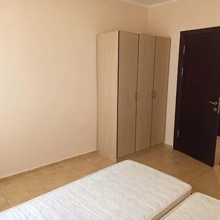 Apartment Private In Apolon