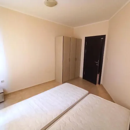 Private In Apolon * Ravda