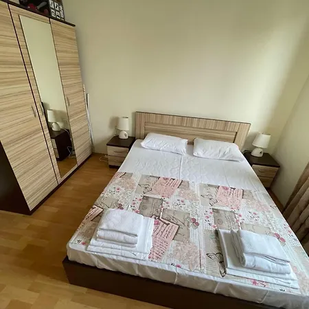 Private In Apolon Apartament
