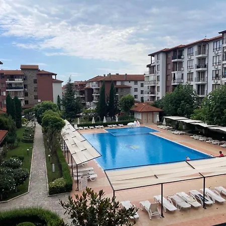 Private In Apolon Apartmán Ravda