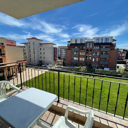 Private In Apolon Ravda