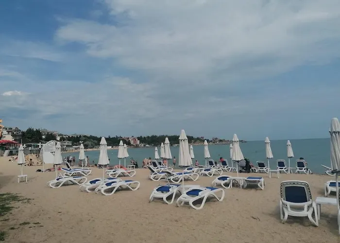 Private In Apolon Apartamento Ravda